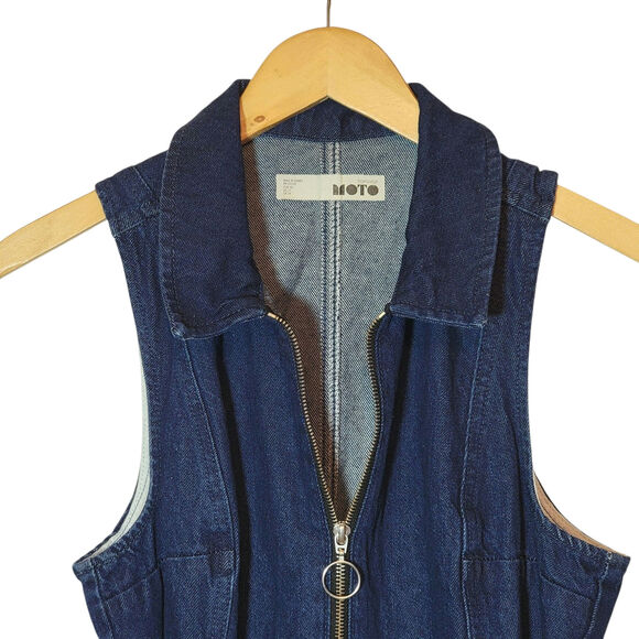 TOPSHOP MOTO Blue Denim Mini Dress Sleeveless Zip Up Front Belted Tie Waist 10 - Picture 3 of 13